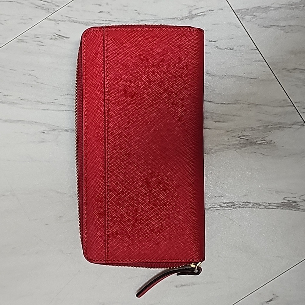 Kate Spade Wallet - Picture 2 of 4